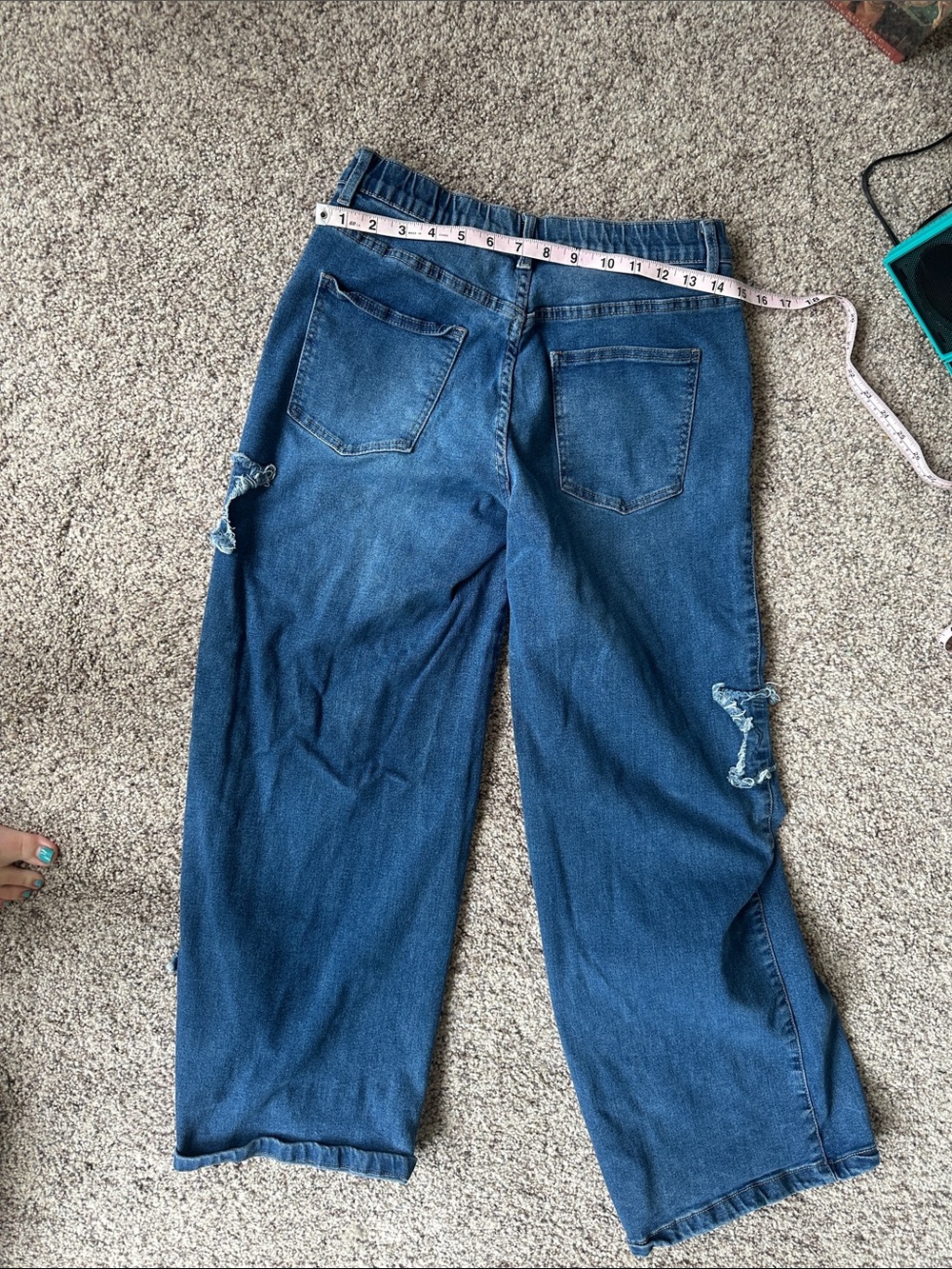 Dark Blue Star Jeans - Picture 2 of 4